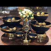 سرویس پذیرایی 4 پارچه لیلیوم ( گل فلزی )
